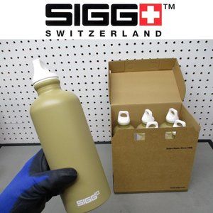 ✨BRAND NEW✨SIGG ELEMENTS WATER BOTTLE 0.6L SWISS MADE